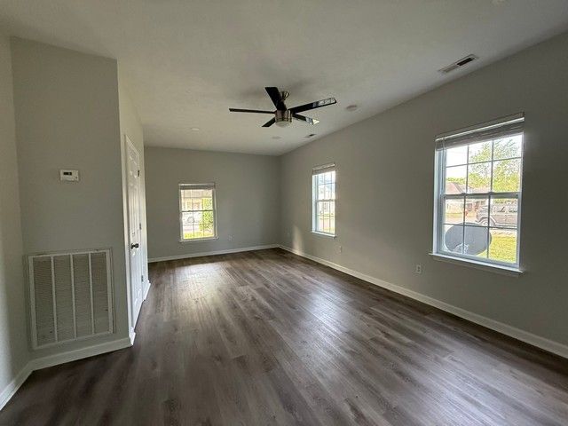 408 W High St, Manchester, TN 37355