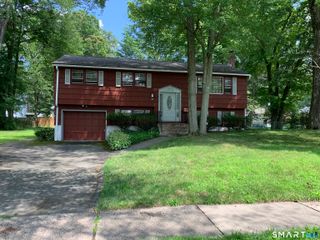 92 Penney Drive, East Hartford, CT 06108