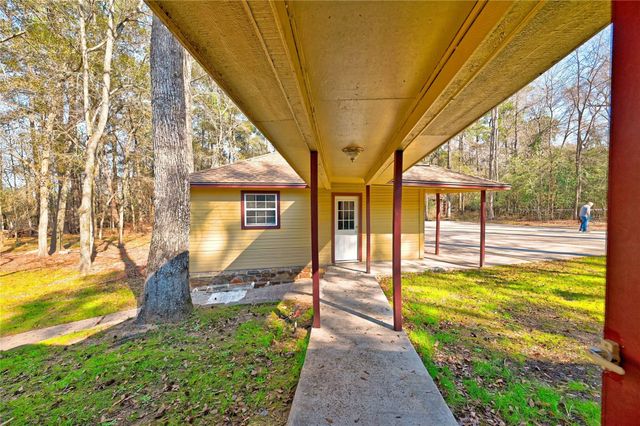 15823 Stagecoach Road, Stagecoach, TX 77355