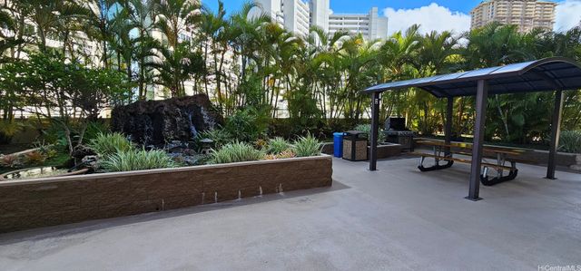 411 Hobron Lane 3705, Honolulu, HI 96815