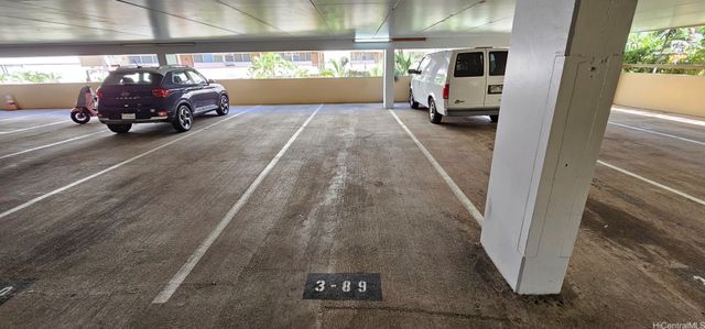 411 Hobron Lane 3705, Honolulu, HI 96815