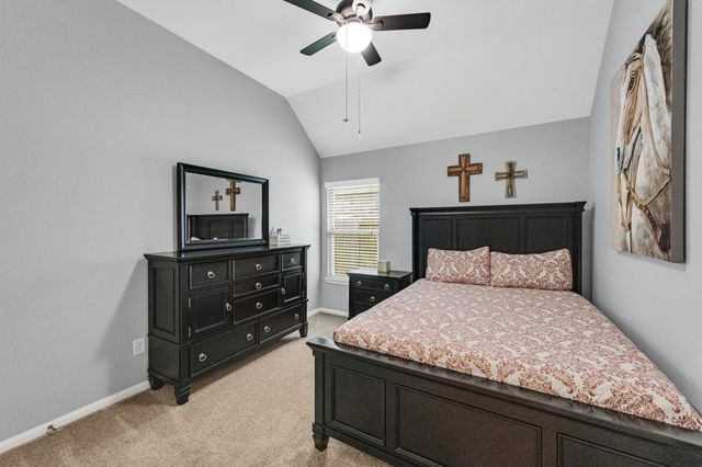 419 Sunny River Lane, Richmond, TX 77406