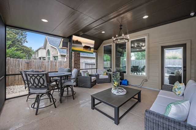 419 Sunny River Lane, Richmond, TX 77406