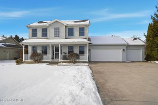17645 Sycamore Road, Grand Rapids, OH 43522