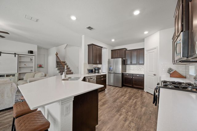 702 Puerta Vallarta LN, Austin, TX 78748