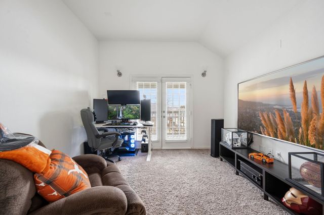 702 Puerta Vallarta LN, Austin, TX 78748