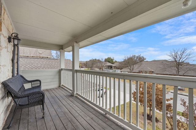 702 Puerta Vallarta LN, Austin, TX 78748