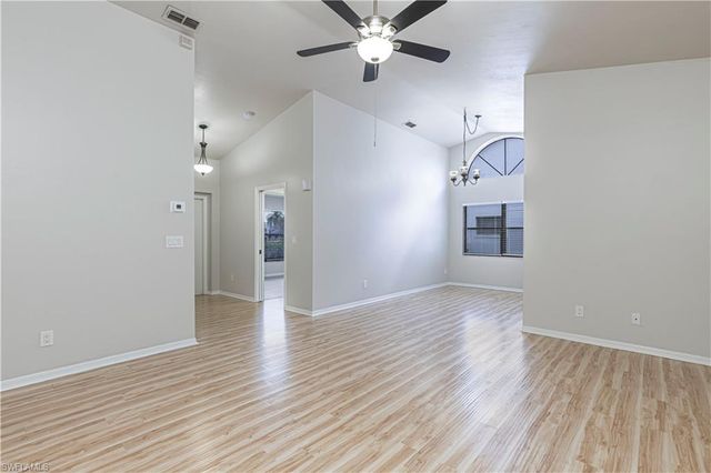 13114 Regent CIR, Fort Myers, FL 33966