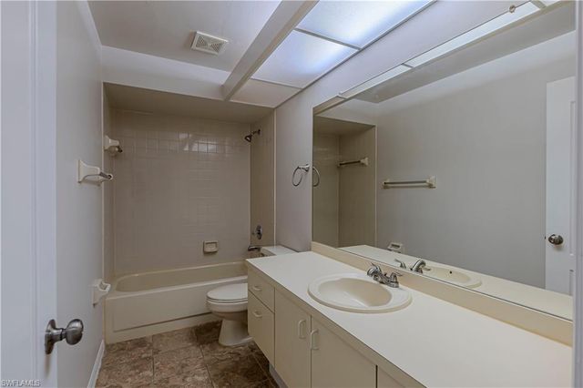 13114 Regent CIR, Fort Myers, FL 33966