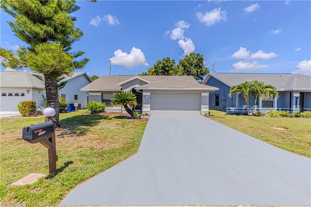 13114 Regent CIR, Fort Myers, FL 33966