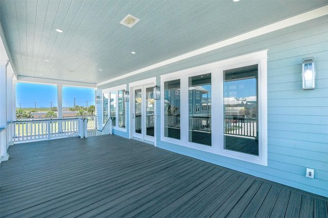 11434 Starfish Lane, Galveston, TX 77554