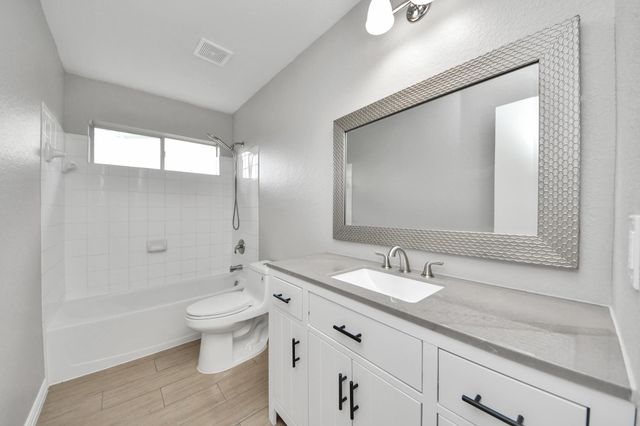 16735 Keegans Ridge Way Drive, Houston, TX 77083
