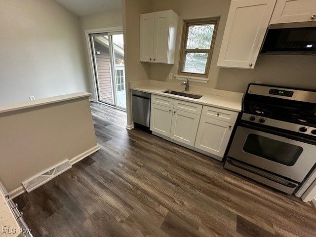 23939 Fairlawn Drive, North Olmsted, OH 44070