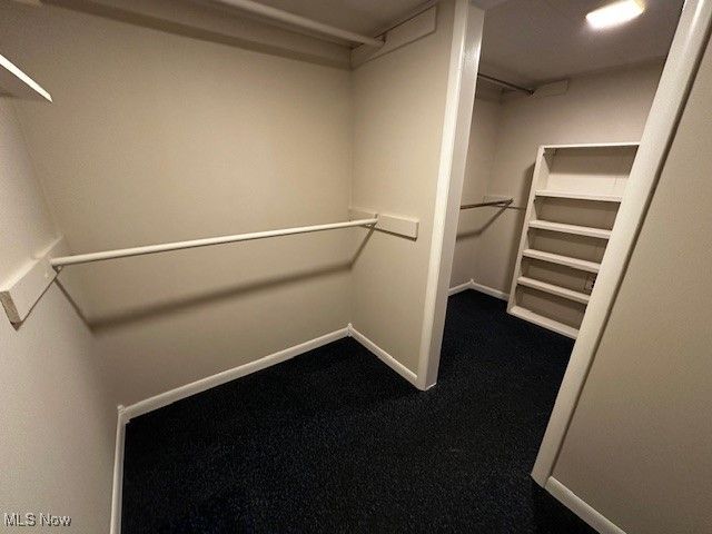 23939 Fairlawn Drive, North Olmsted, OH 44070