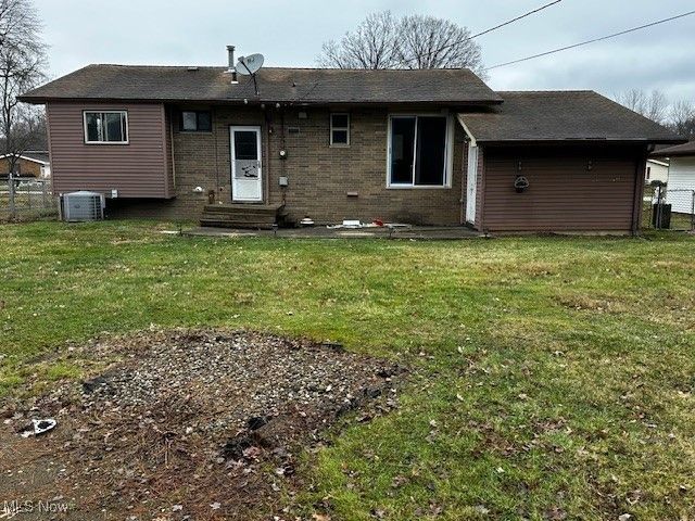 23939 Fairlawn Drive, North Olmsted, OH 44070