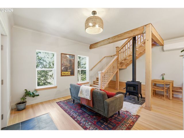 3332 VIDERA Dr, Eugene, OR 97405