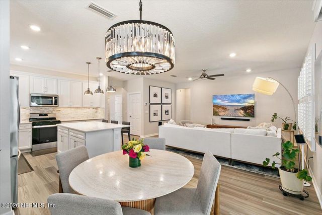 490 TIMBER LIGHT Trail, Ponte Vedra, FL 32081