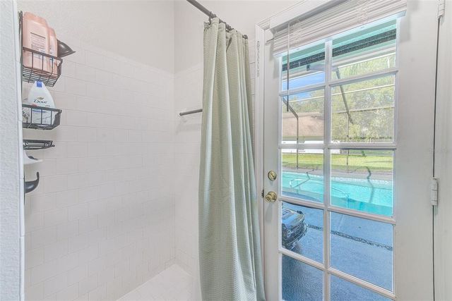 10004 KATIE COURT, Tampa, FL 33647