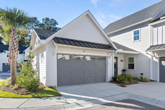 100 Risewell Court, Johns Island, SC 29455