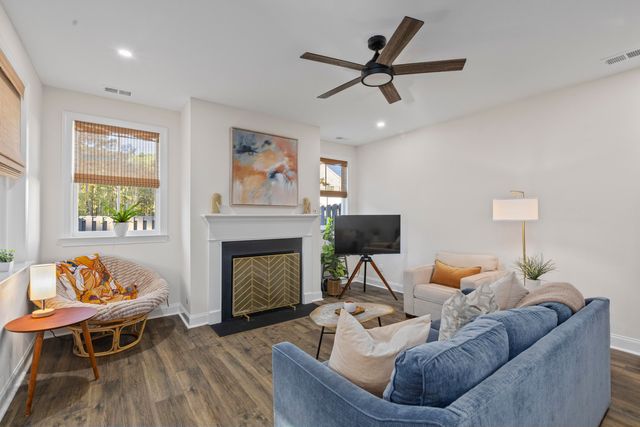 100 Risewell Court, Johns Island, SC 29455
