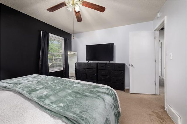 2400 S 16th Terrace, Leavenworth, KS 66048