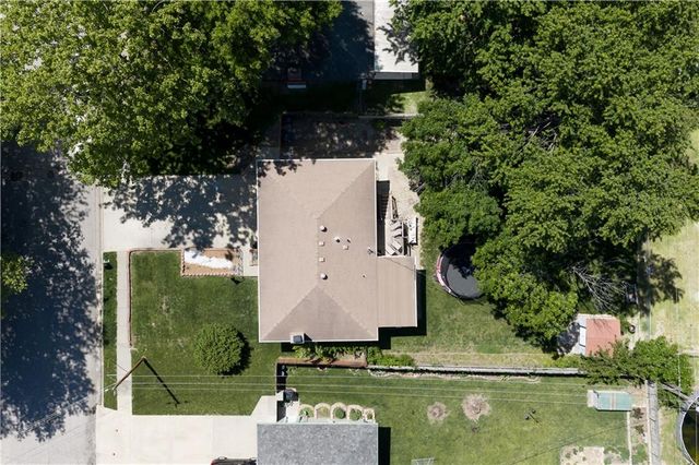 2400 S 16th Terrace, Leavenworth, KS 66048