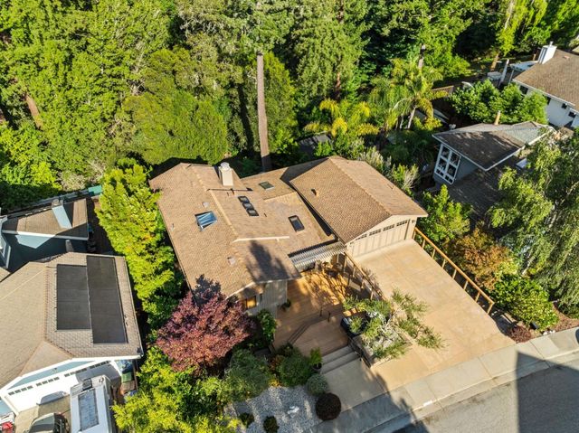 404 Esmeralda Drive, Santa Cruz, CA 95060