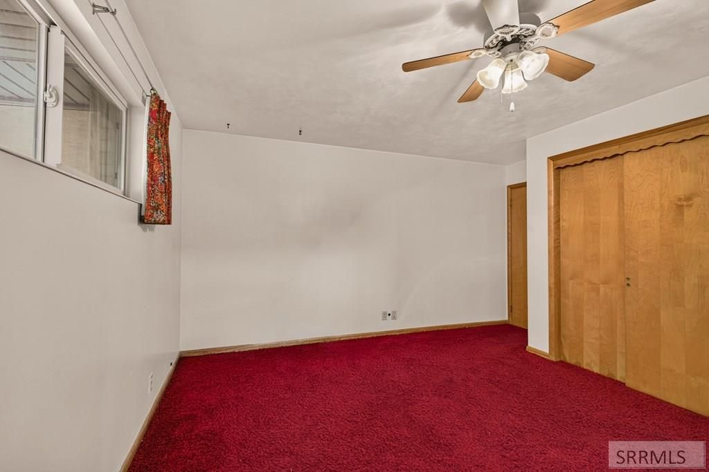 Image 17 of property listing at 921 Safstrom Drive, Idaho Falls, ID 83401