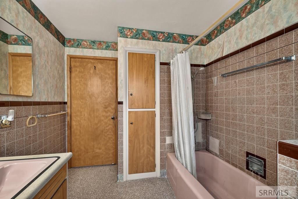 Image 28 of property listing at 921 Safstrom Drive, Idaho Falls, ID 83401