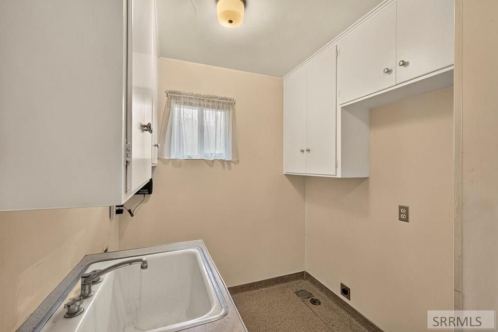 Image 30 of property listing at 921 Safstrom Drive, Idaho Falls, ID 83401