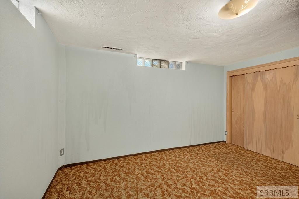 Image 41 of property listing at 921 Safstrom Drive, Idaho Falls, ID 83401