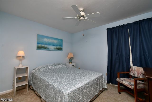 10572 Quincy CT, Lehigh Acres, FL 33936