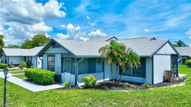 10572 Quincy CT, Lehigh Acres, FL 33936