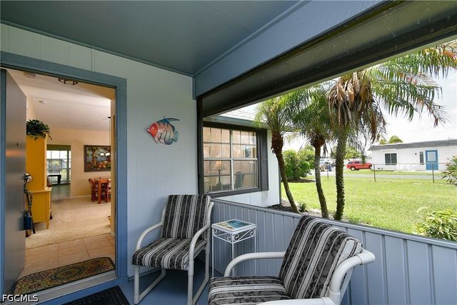 10572 Quincy CT, Lehigh Acres, FL 33936
