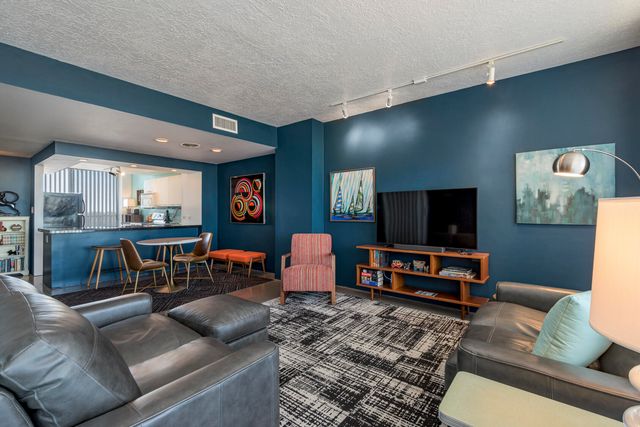 600 Alcalde Place SW 6A, Albuquerque, NM 87104