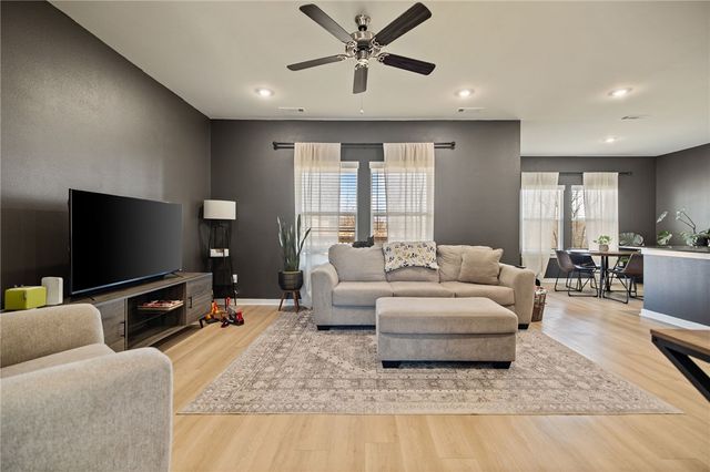 5767 Selah Street, Springdale, AR 72764