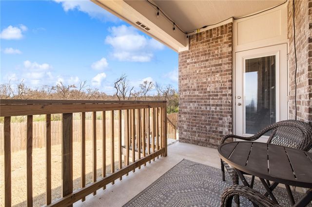 5767 Selah Street, Springdale, AR 72764