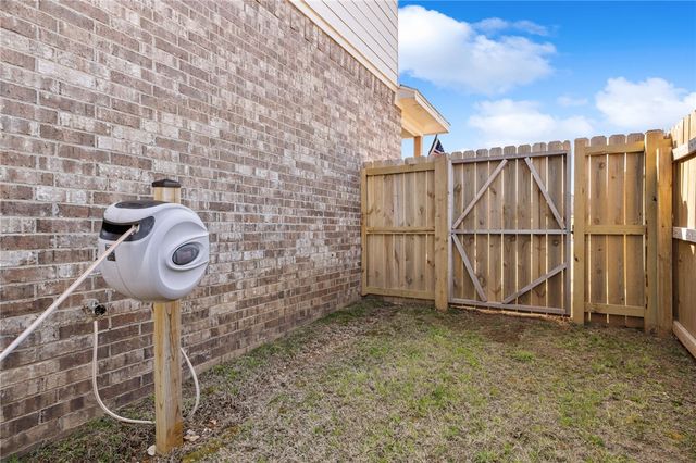 5767 Selah Street, Springdale, AR 72764