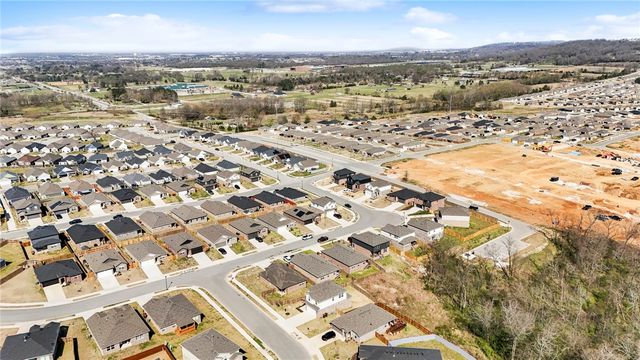 5767 Selah Street, Springdale, AR 72764