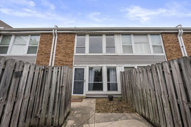 105 E Ticonderoga Drive, F, Westerville, OH 43081