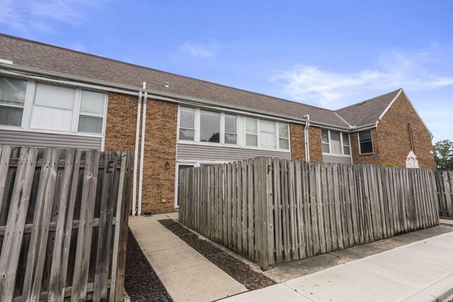 105 E Ticonderoga Drive, F, Westerville, OH 43081