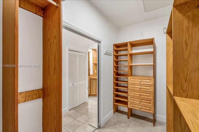 15507 NW 82nd Ct, Miami Lakes, FL 33016