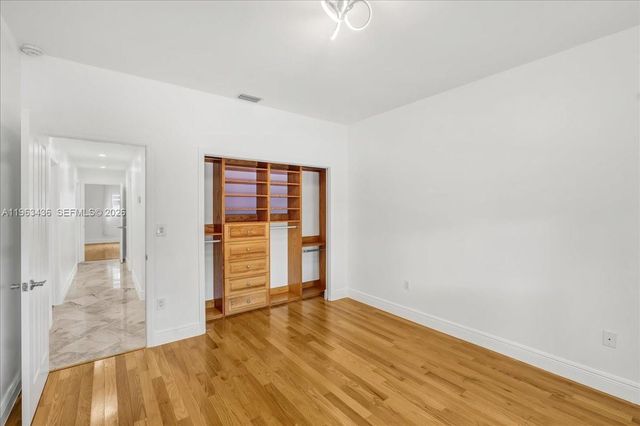 15507 NW 82nd Ct, Miami Lakes, FL 33016