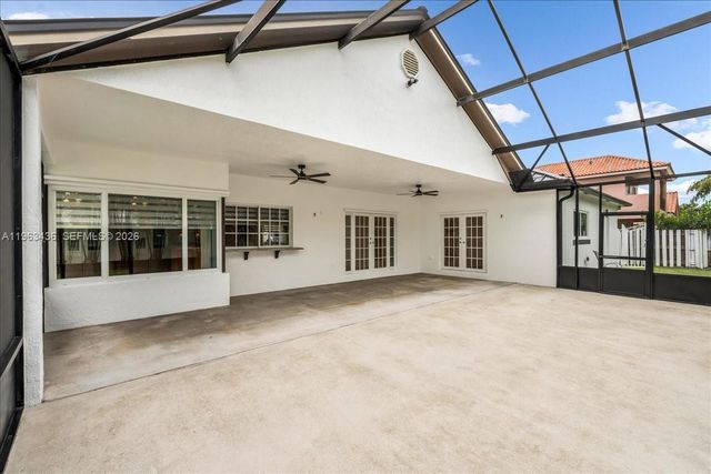 15507 NW 82nd Ct, Miami Lakes, FL 33016