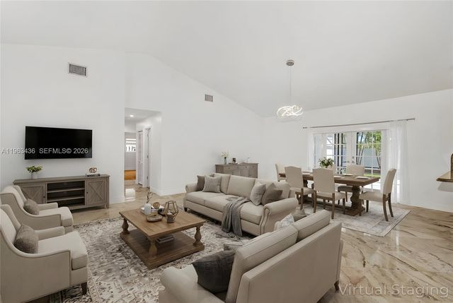 15507 NW 82nd Ct, Miami Lakes, FL 33016