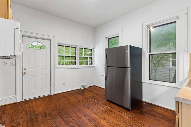 82 Grand Avenue, Mt Clemens, MI 48043