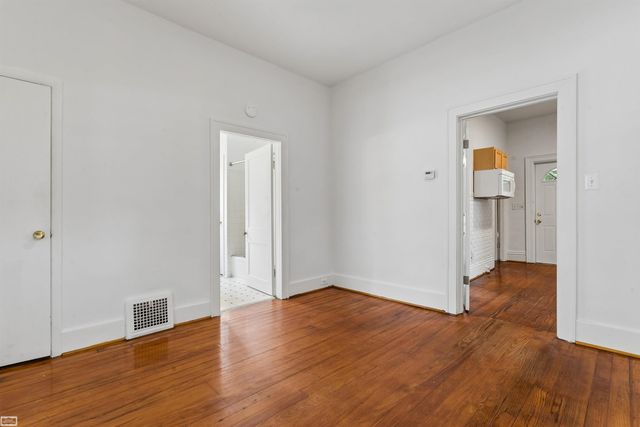 82 Grand Avenue, Mt Clemens, MI 48043