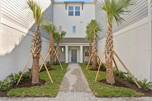208 W FRANCES AVENUE 3, Tampa, FL 33602