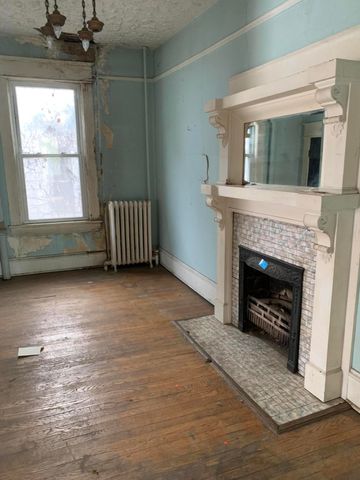 1338 Clarke AVE, Roanoke, VA 24016