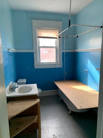 1338 Clarke AVE, Roanoke, VA 24016